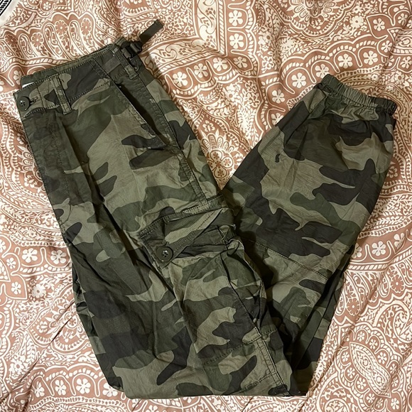 Garage Brianna Bubble Pant - Picture 6 of 8